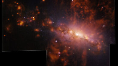 Photo of Рождение звезд вызвало выброс газа газа длиной 20 000 световых лет из галактики NGC 4383