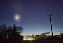 Photo of SpaceX не удалось скрыть ночной полёт Falcon 9 над Россией — пользователи делятся фотографиями
