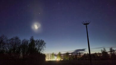 Photo of SpaceX не удалось скрыть ночной полёт Falcon 9 над Россией — пользователи делятся фотографиями