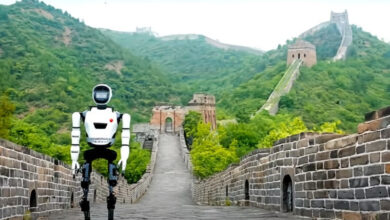 Photo of Робот-гуманоид XBot-L покорил Великую Китайскую стену