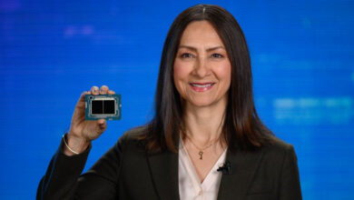 Photo of Intel не собирается продавать Altera, а по-прежнему намерена вывести её на IPO