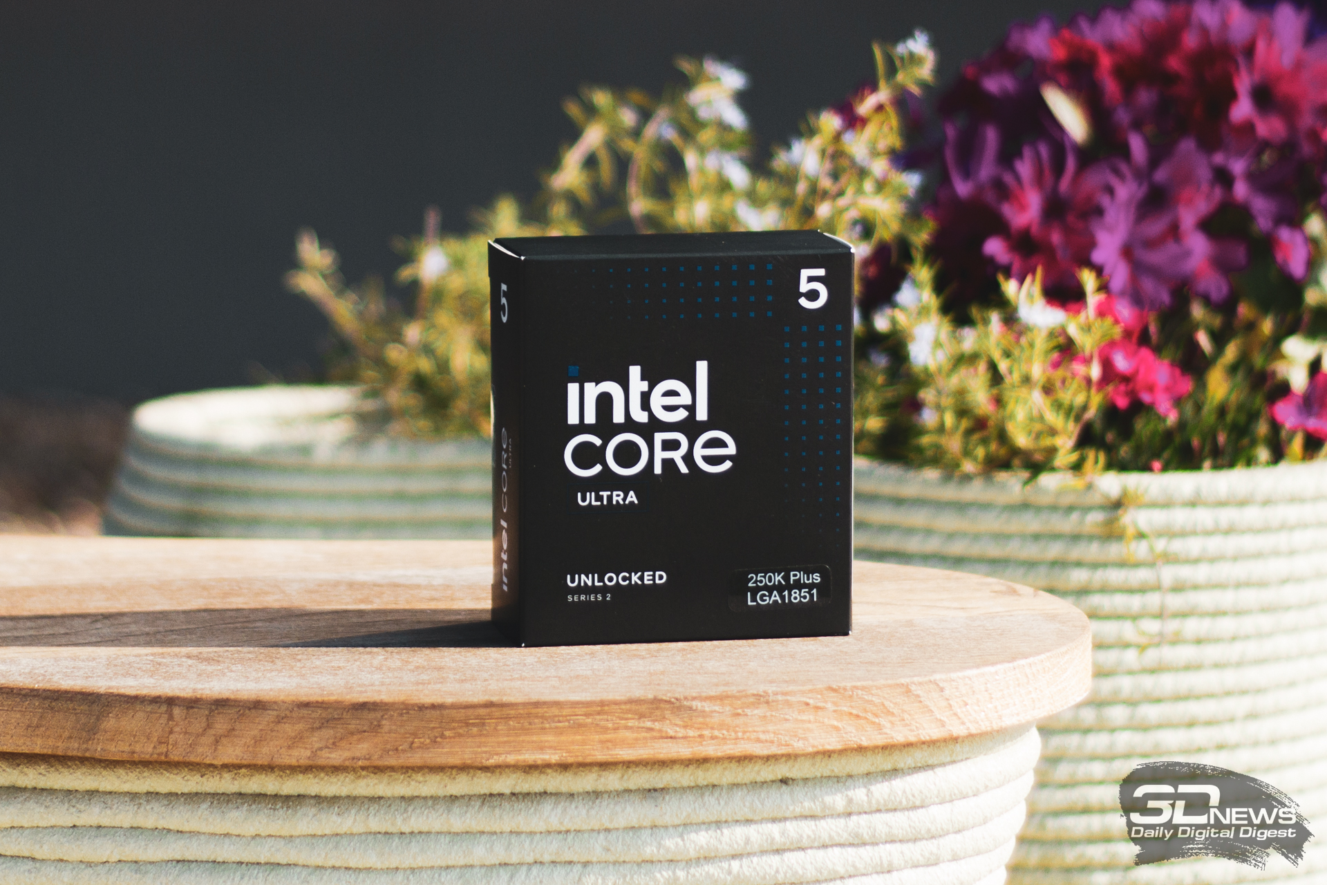 Photo of Asus выпустила бюджетные ноутбуки Vivobook S14 и S16 на шестиядерных Core 7 — младший метит в конкуренты MacBook Neo