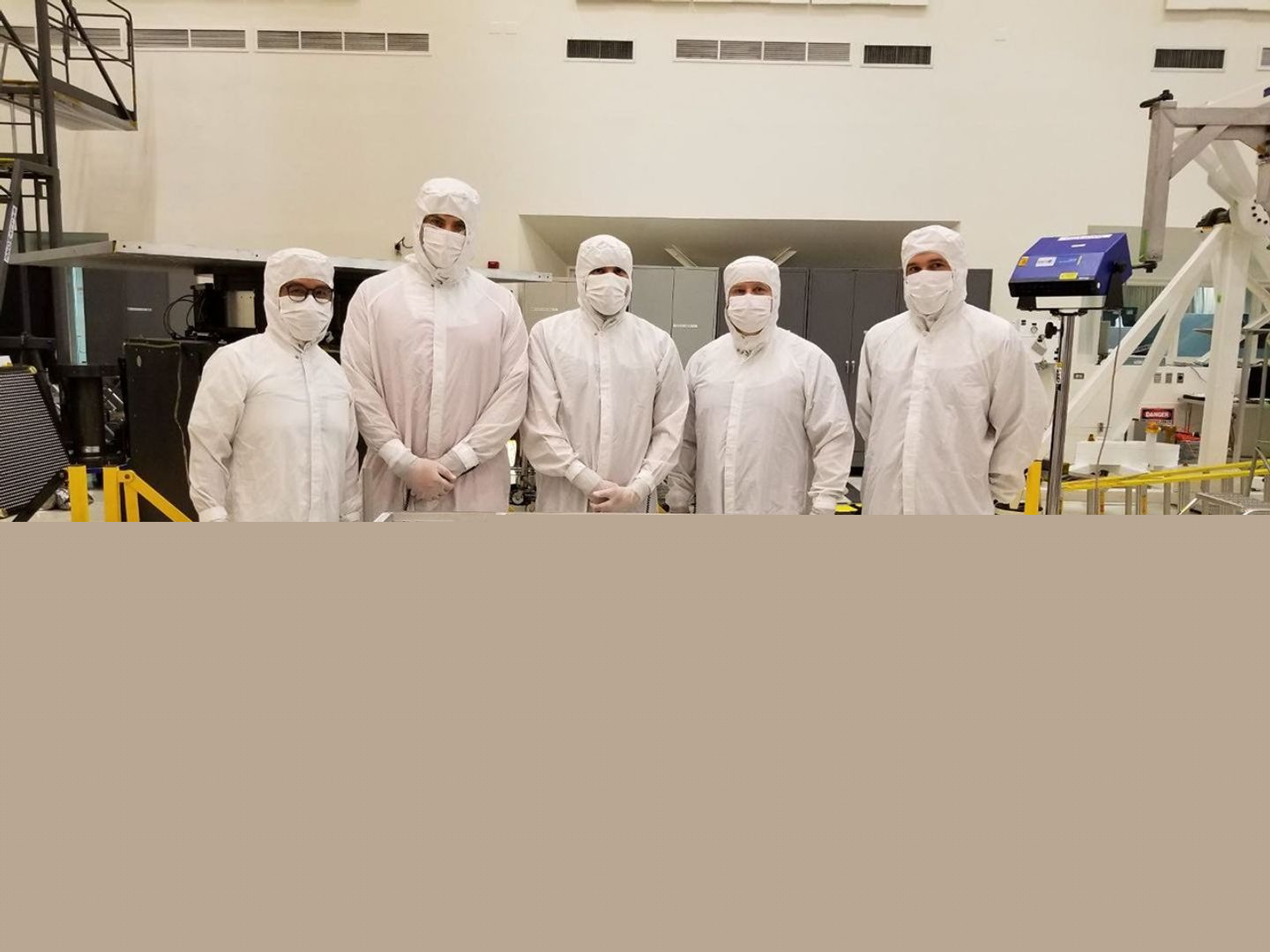 Photo of Nothing представит 7 июля смартфон Phone (4b)